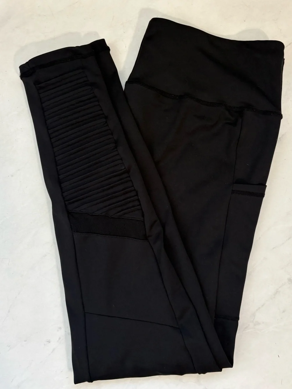 CVG Constantly Varied Gear Size Large Black Pleated Leg Leggings Yoga Gym